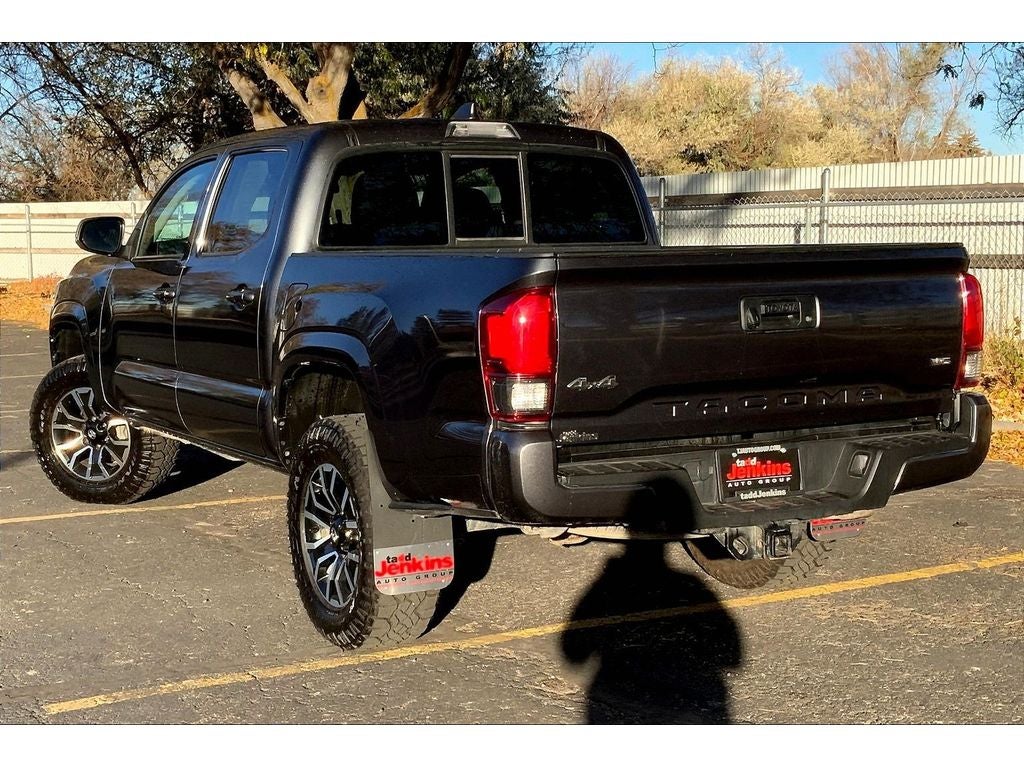 2022 Toyota Tacoma SR