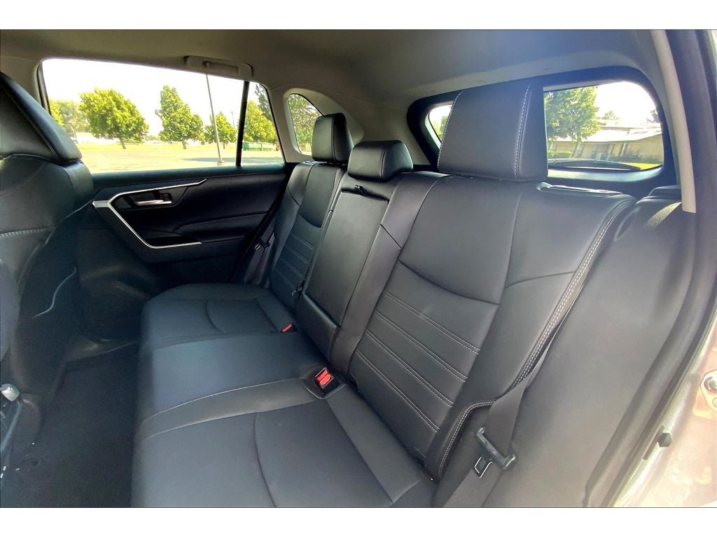 2023 Toyota RAV4 Hybrid Hybrid XLE Premium