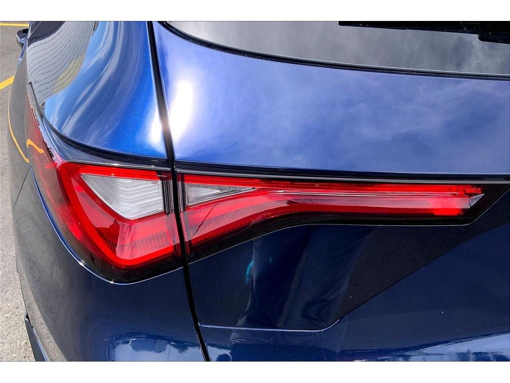 2022 Acura MDX w/Advance Package