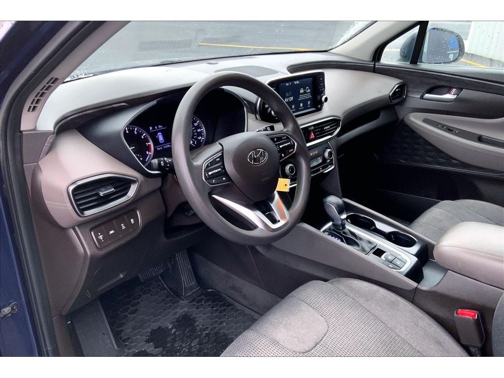 2020 Hyundai Santa Fe SE