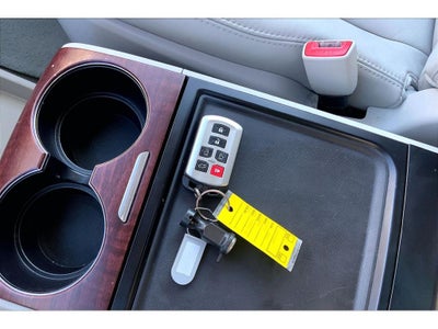 2013 Toyota Sienna XLE