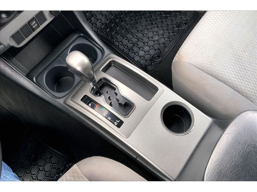 2015 Toyota Tacoma Base V6 (M6)
