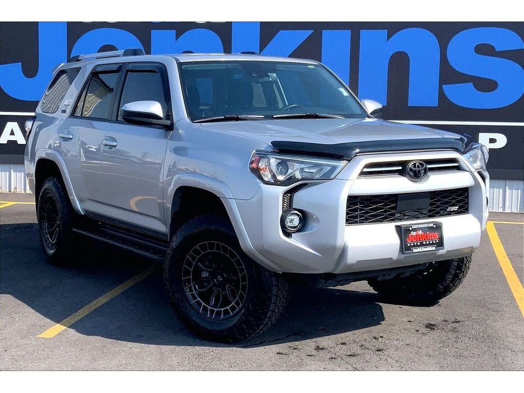 2024 Toyota 4Runner SR5