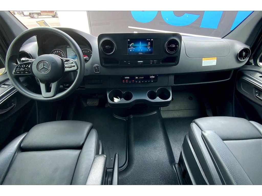 2024 Mercedes-Benz Sprinter 2500 High Roof 4-Cyl Diesel HO