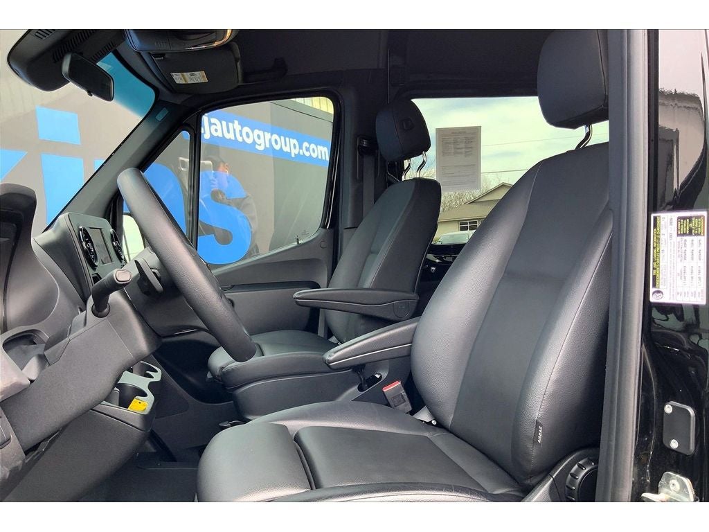 2024 Mercedes-Benz Sprinter 2500 High Roof 4-Cyl Diesel HO