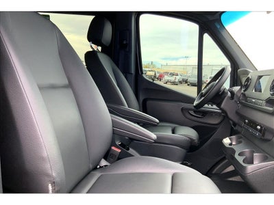 2024 Mercedes-Benz Sprinter 2500 High Roof 4-Cyl Diesel HO