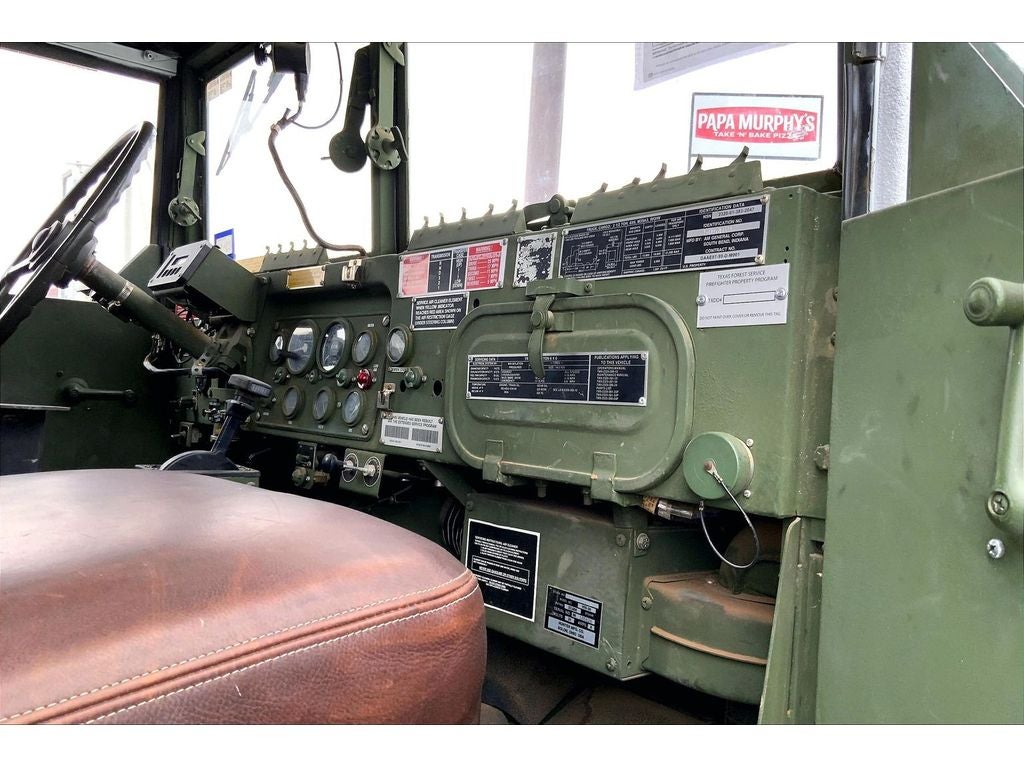1999 AM GENERAL M923A1 Base