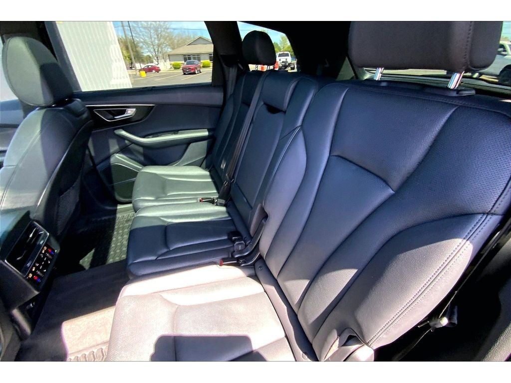 2021 Audi Q7 Prestige