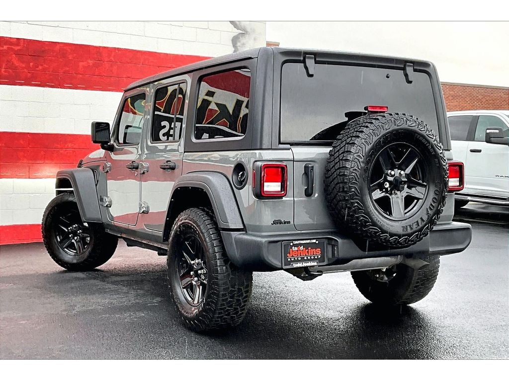 2022 Jeep Wrangler Unlimited Sport