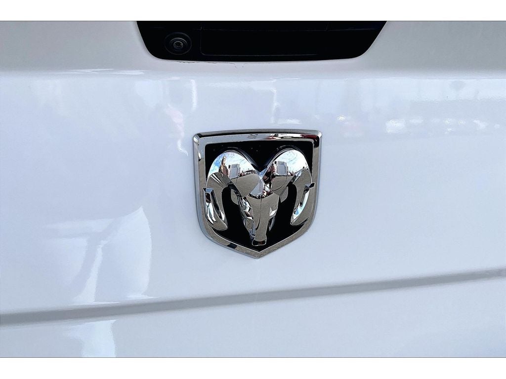 2019 RAM 1500 Classic SLT