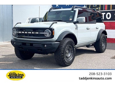 2024 Ford Bronco Outer Banks