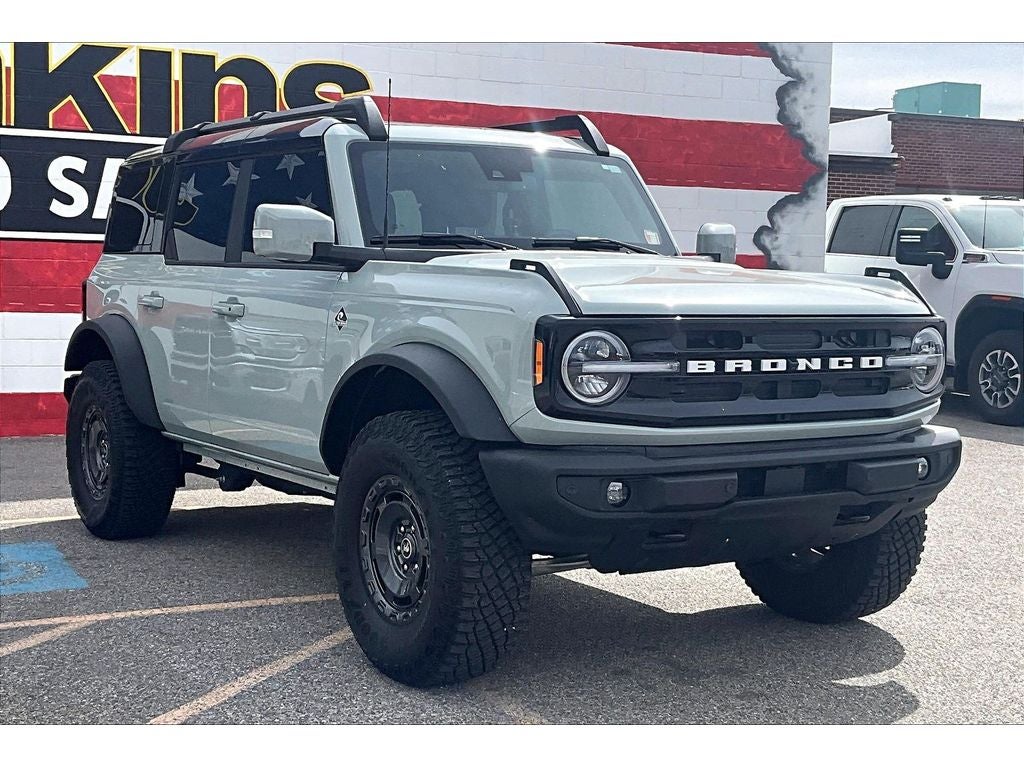 2024 Ford Bronco Outer Banks