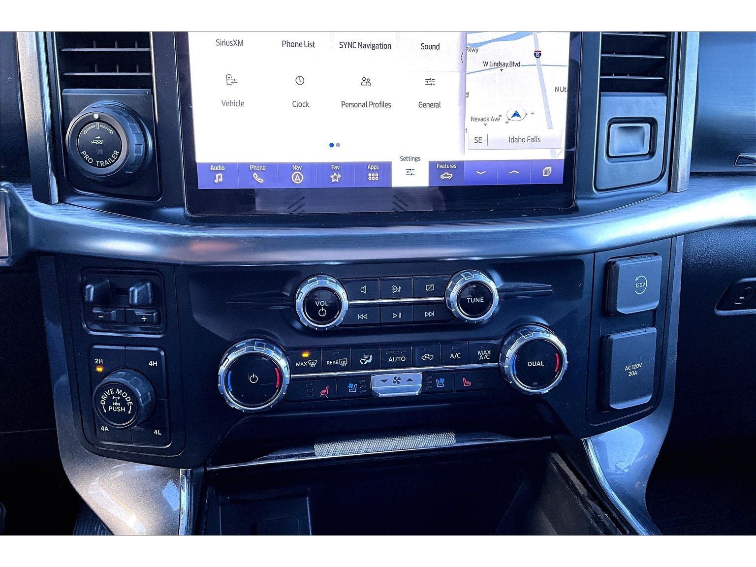 2023 Ford F-150 LARIAT