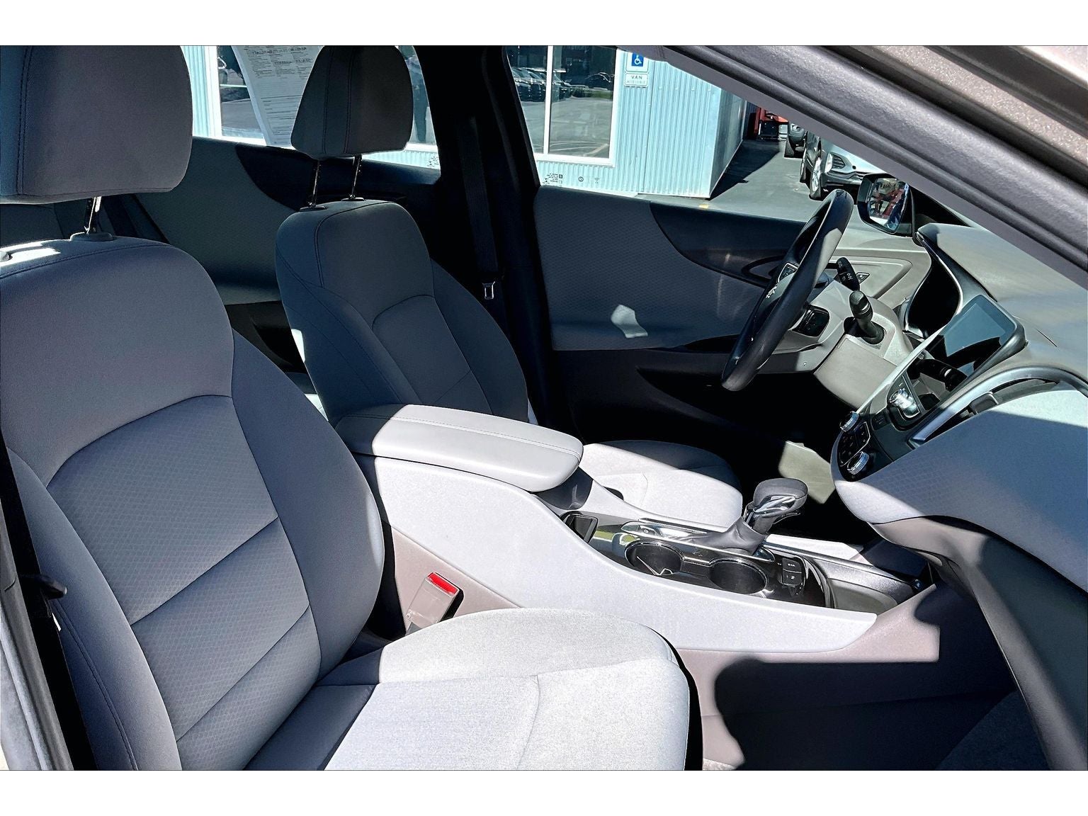 2025 Chevrolet Malibu LT