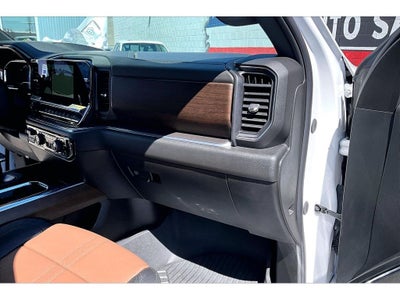 2024 Chevrolet Silverado High Country