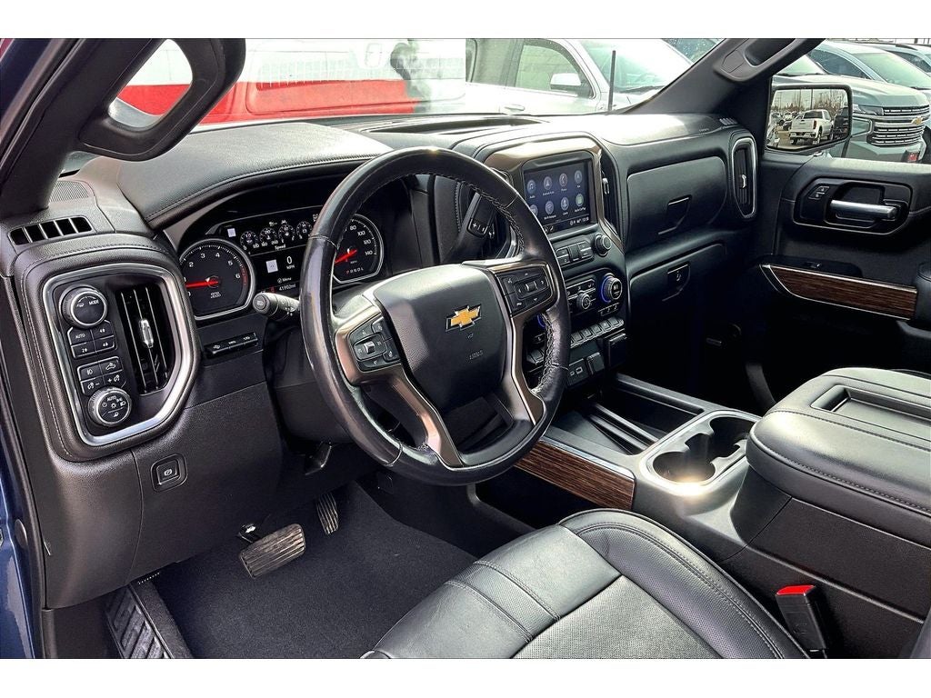 2022 Chevrolet Silverado High Country