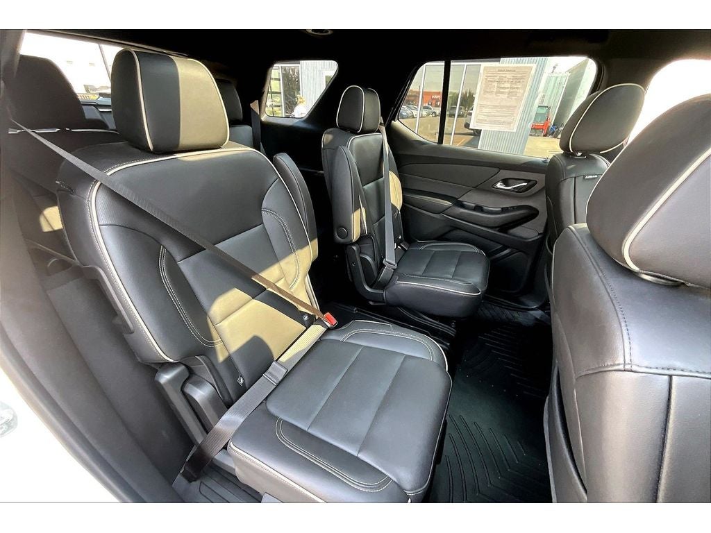 2022 Chevrolet Traverse Premier