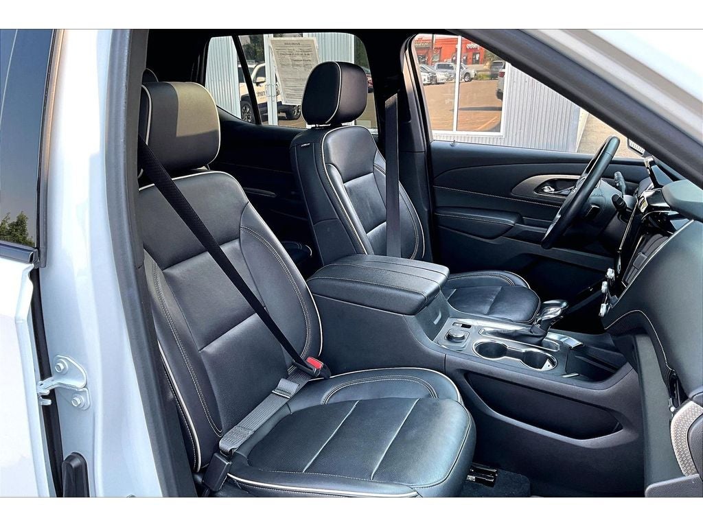 2022 Chevrolet Traverse Premier