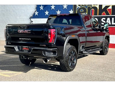 2024 GMC Sierra AT4