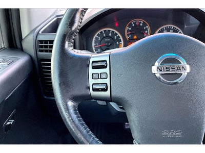 2010 Nissan Titan SE