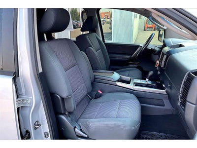 2010 Nissan Titan SE