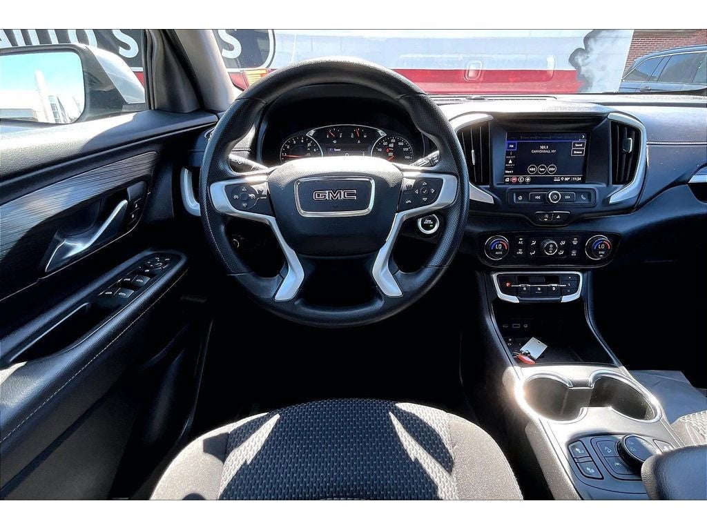 2022 GMC Terrain SLE