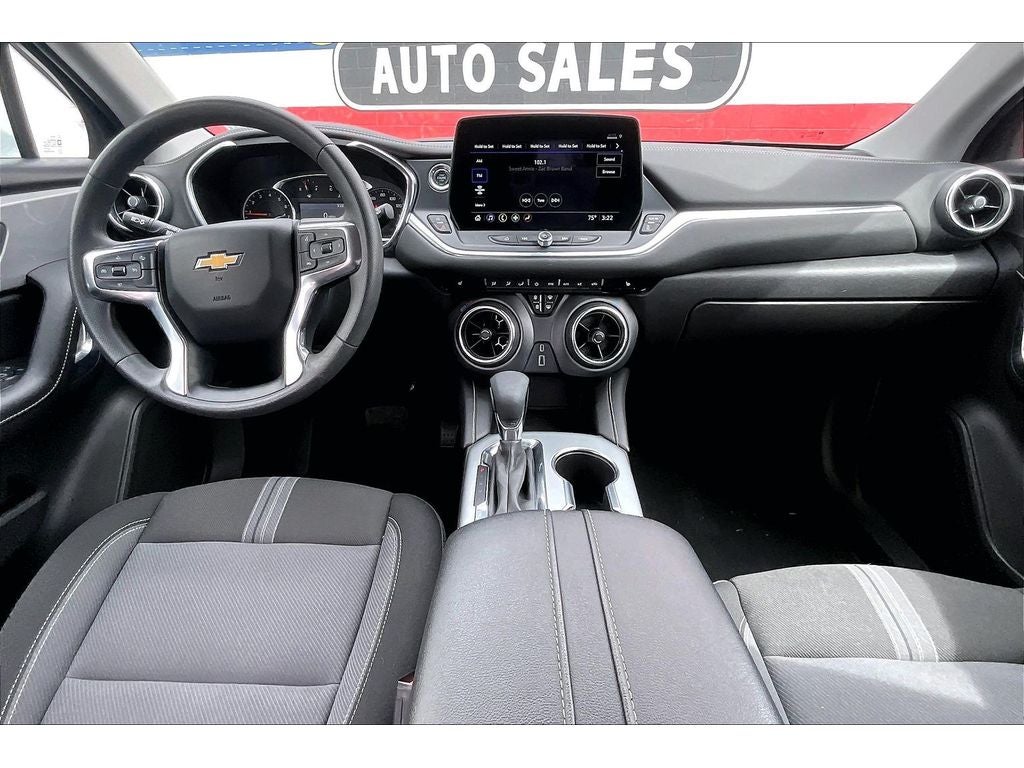 2025 Chevrolet Blazer LT
