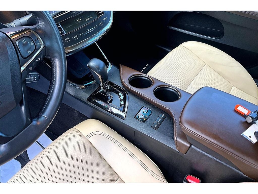 2016 Toyota Avalon Limited