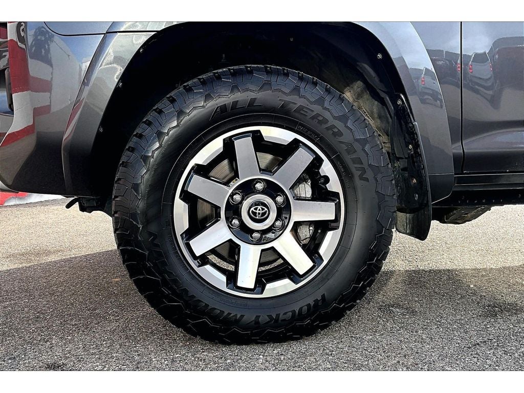 2022 Toyota 4Runner TRD Off Road