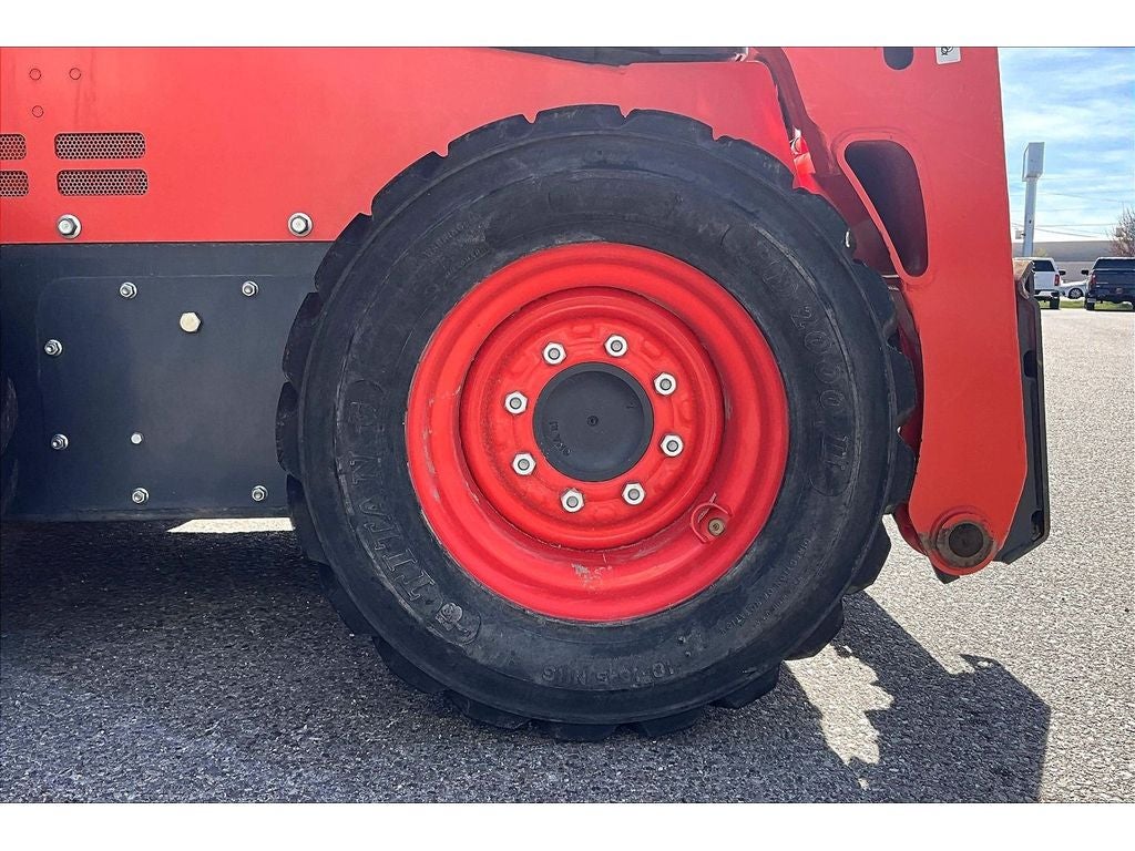 2023 KUBOTA SSV 65 Base