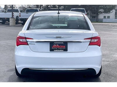 2014 Chrysler 200 LX