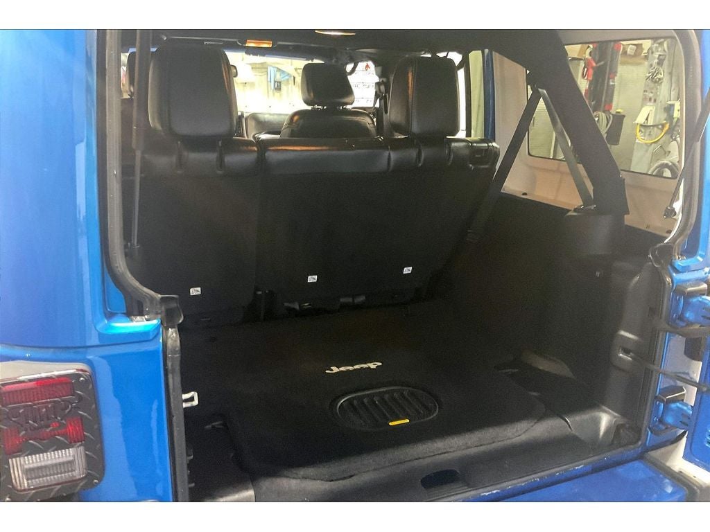 2016 Jeep Wrangler Unlimited Sahara