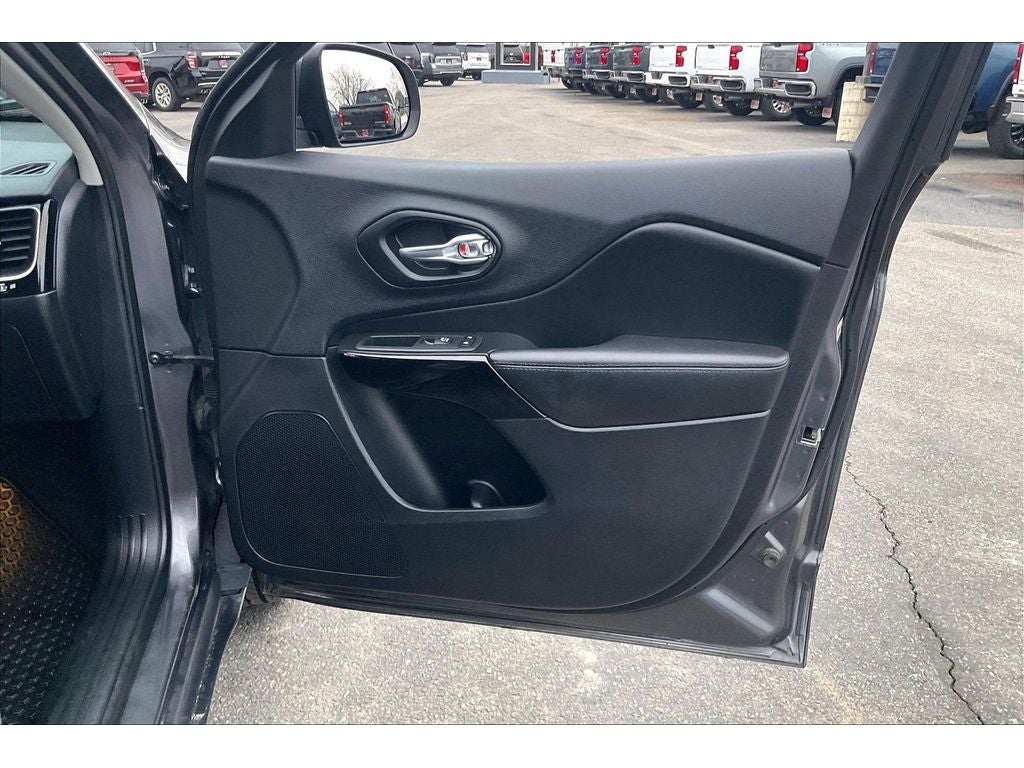 2020 Jeep Cherokee Altitude