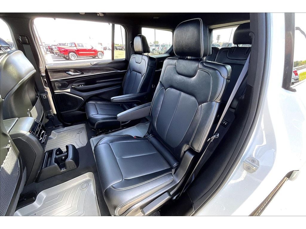 2024 Jeep Grand Cherokee L Overland