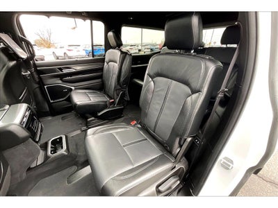 2022 Jeep Wagoneer Series III Carbide