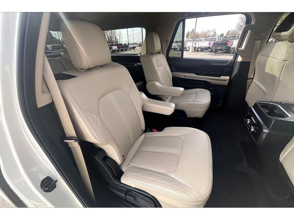 2024 Ford Expedition Max Platinum
