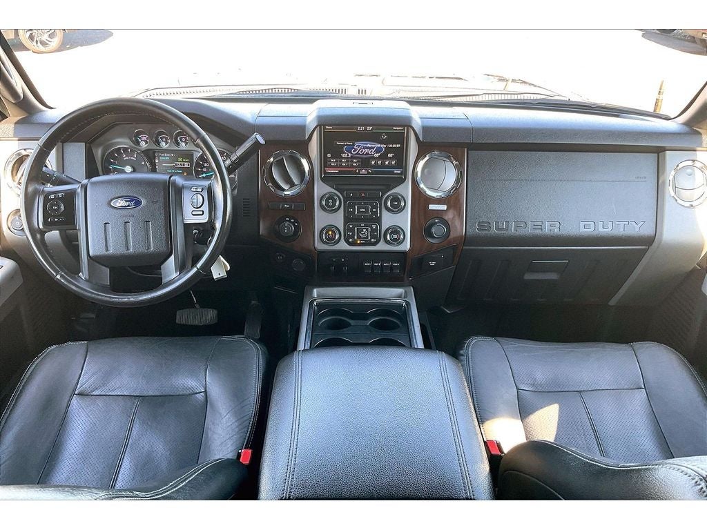2015 Ford Super Duty F-250 SRW Lariat