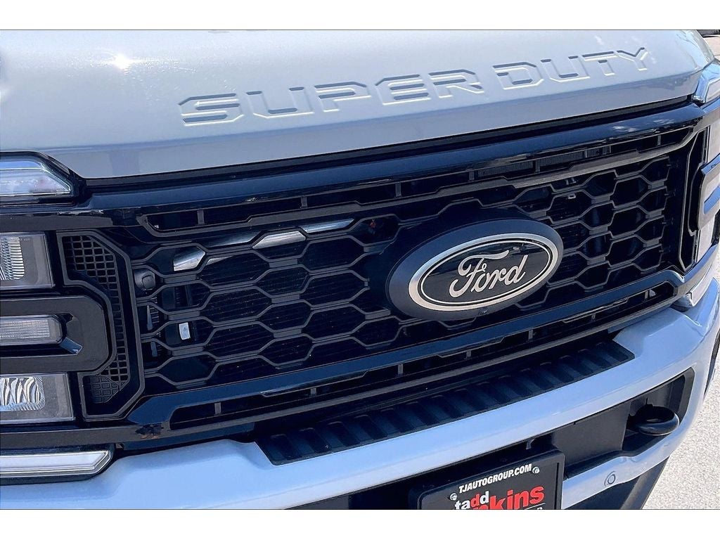 2025 Ford Super Duty F-350 SRW XL