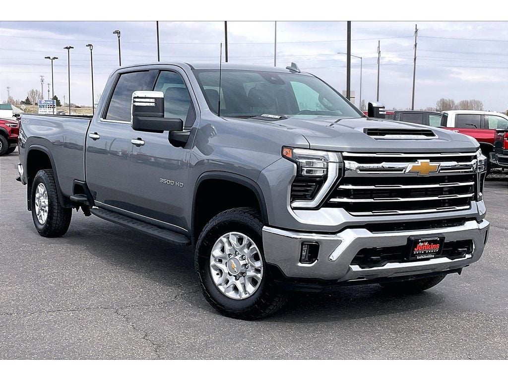 2025 Chevrolet Silverado 3500 HD LTZ