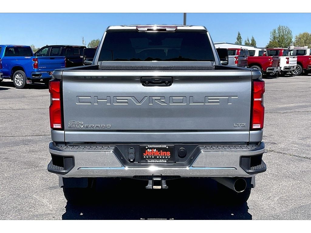 2025 Chevrolet Silverado 3500 HD LTZ