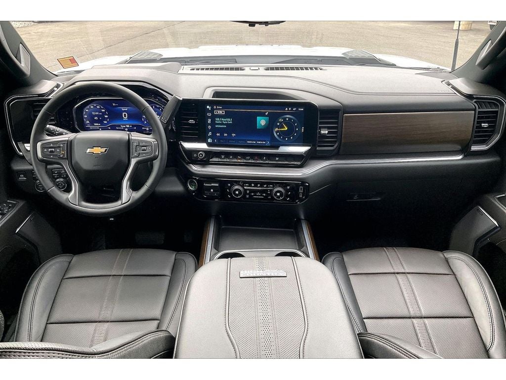 2025 Chevrolet Silverado 3500 HD High Country