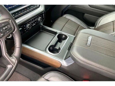 2025 Chevrolet Silverado 3500 HD High Country