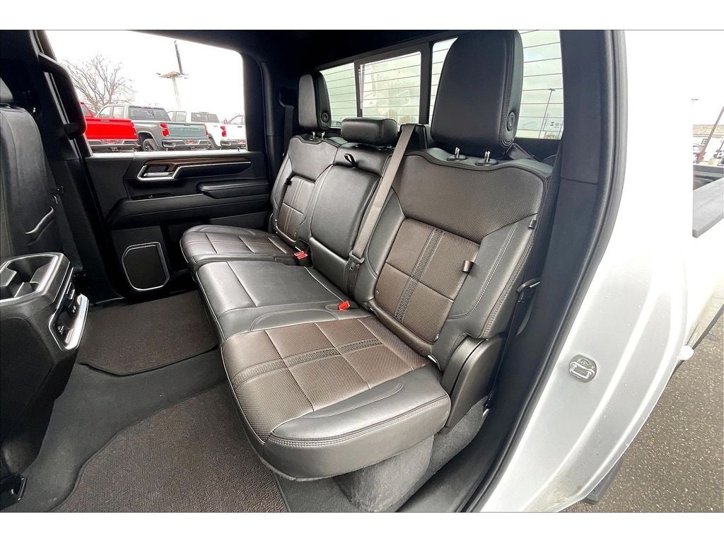 2025 Chevrolet Silverado 3500 HD High Country