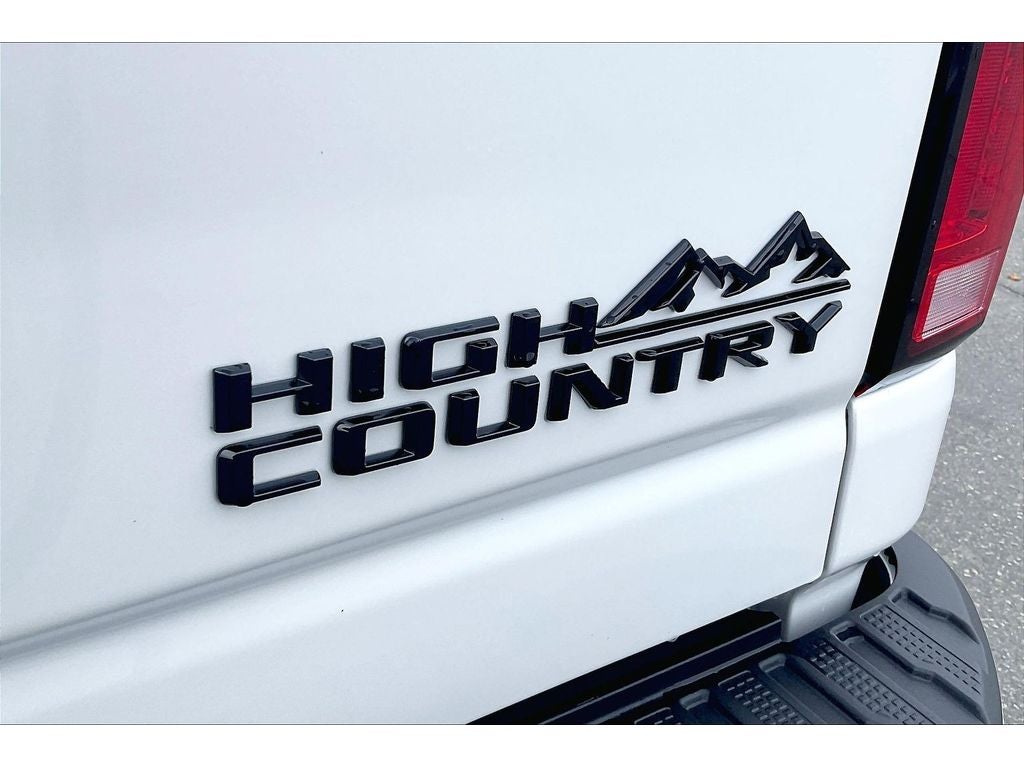 2025 Chevrolet Silverado 3500 HD High Country