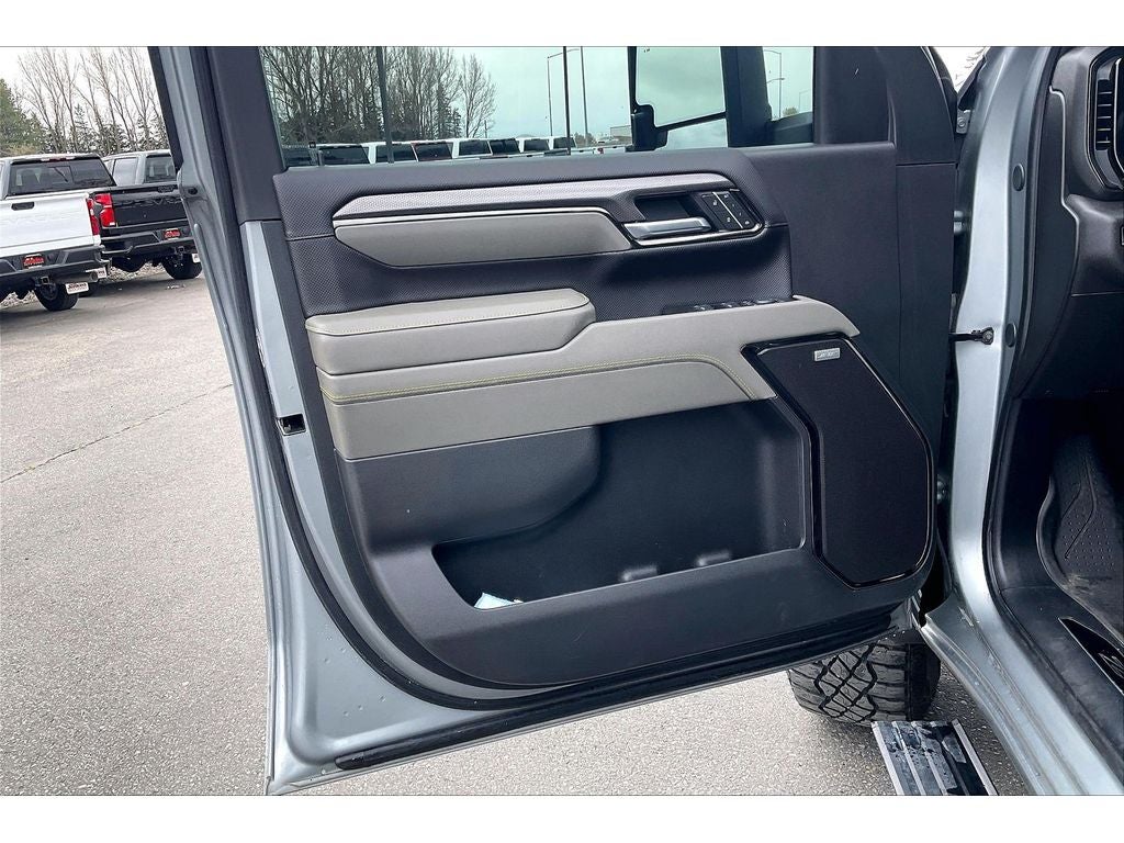 2025 Chevrolet Silverado 2500 HD ZR2