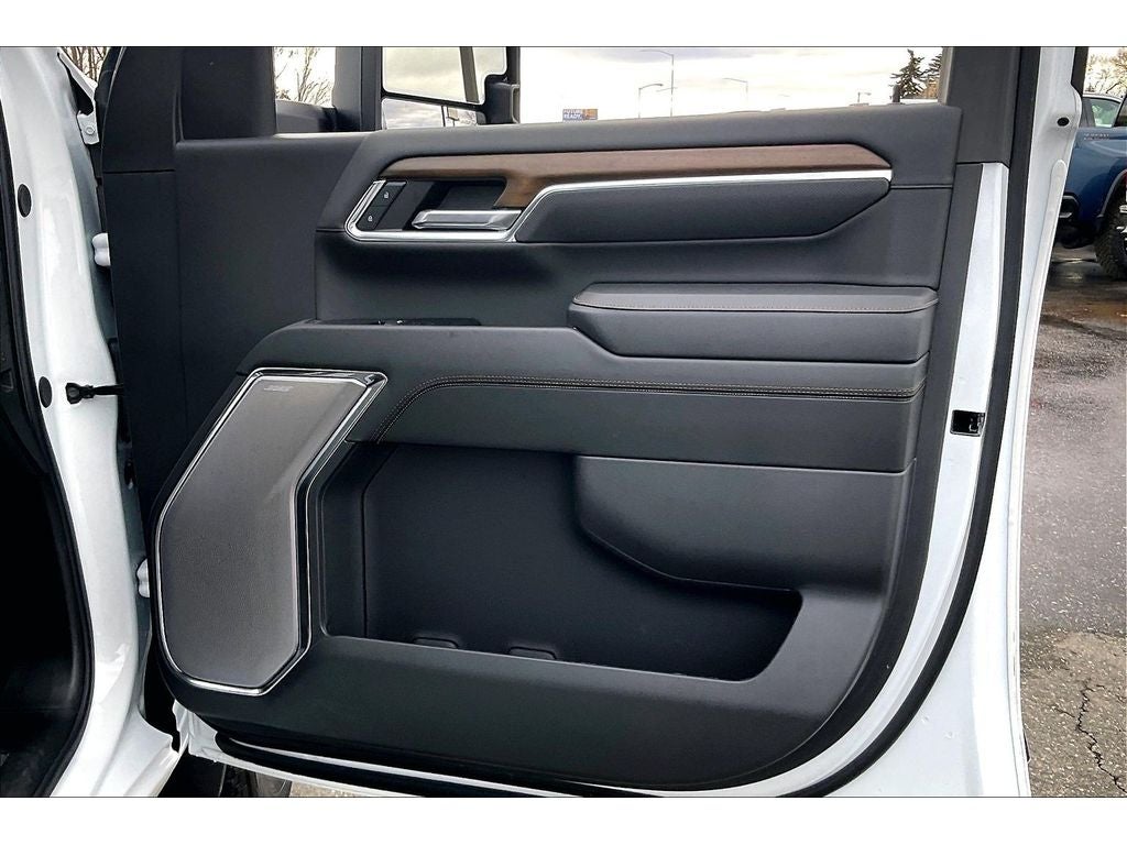 2024 Chevrolet Silverado 3500 HD High Country DRW