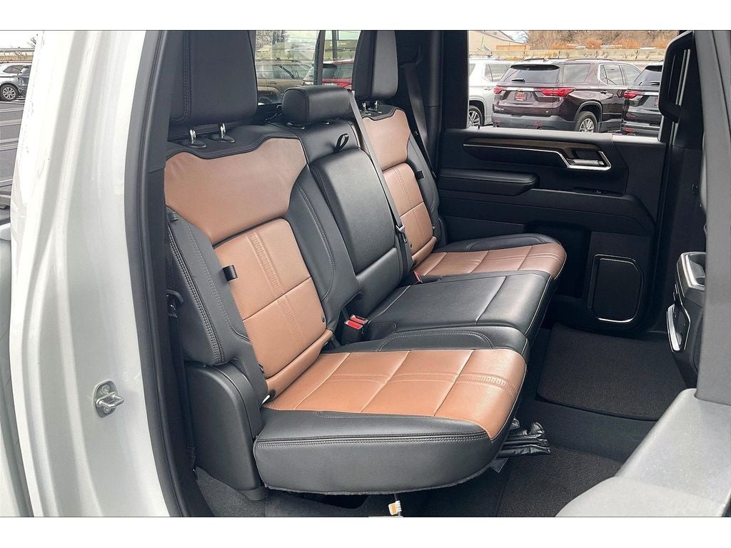 2024 Chevrolet Silverado 3500 HD High Country DRW