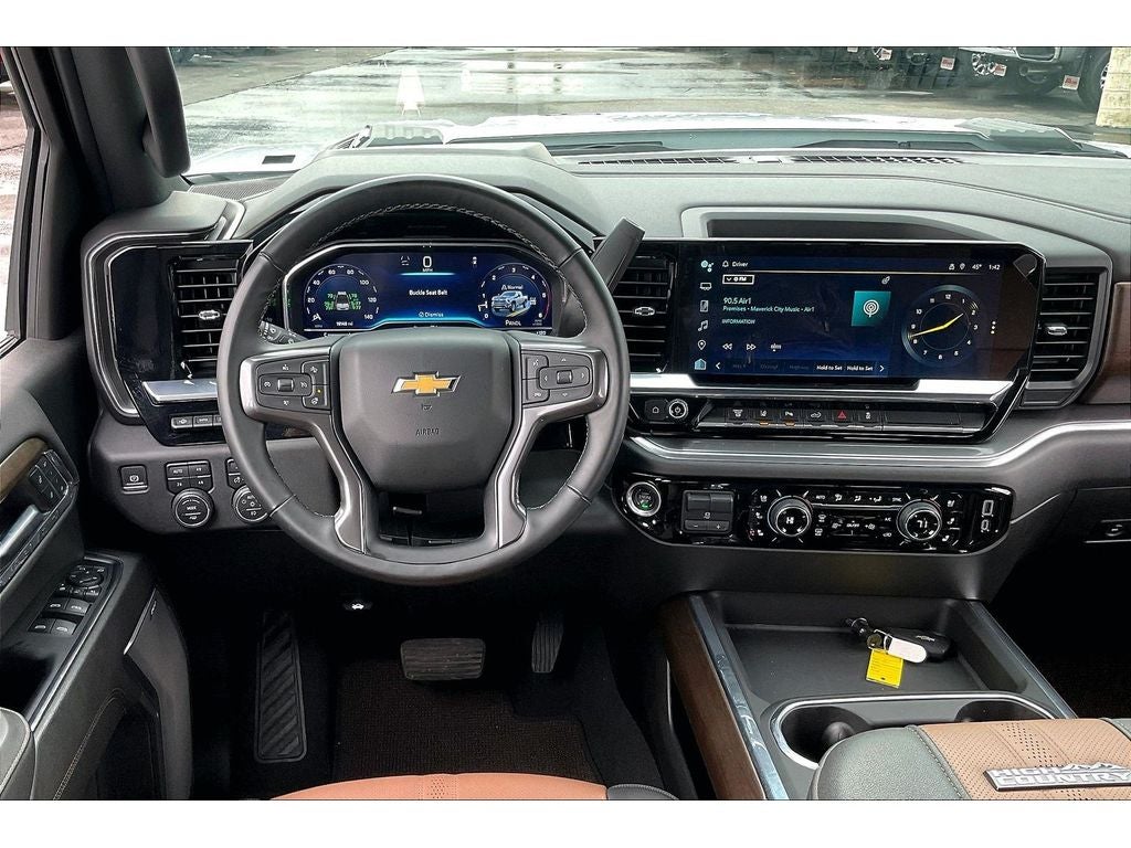 2024 Chevrolet Silverado 3500 HD High Country DRW