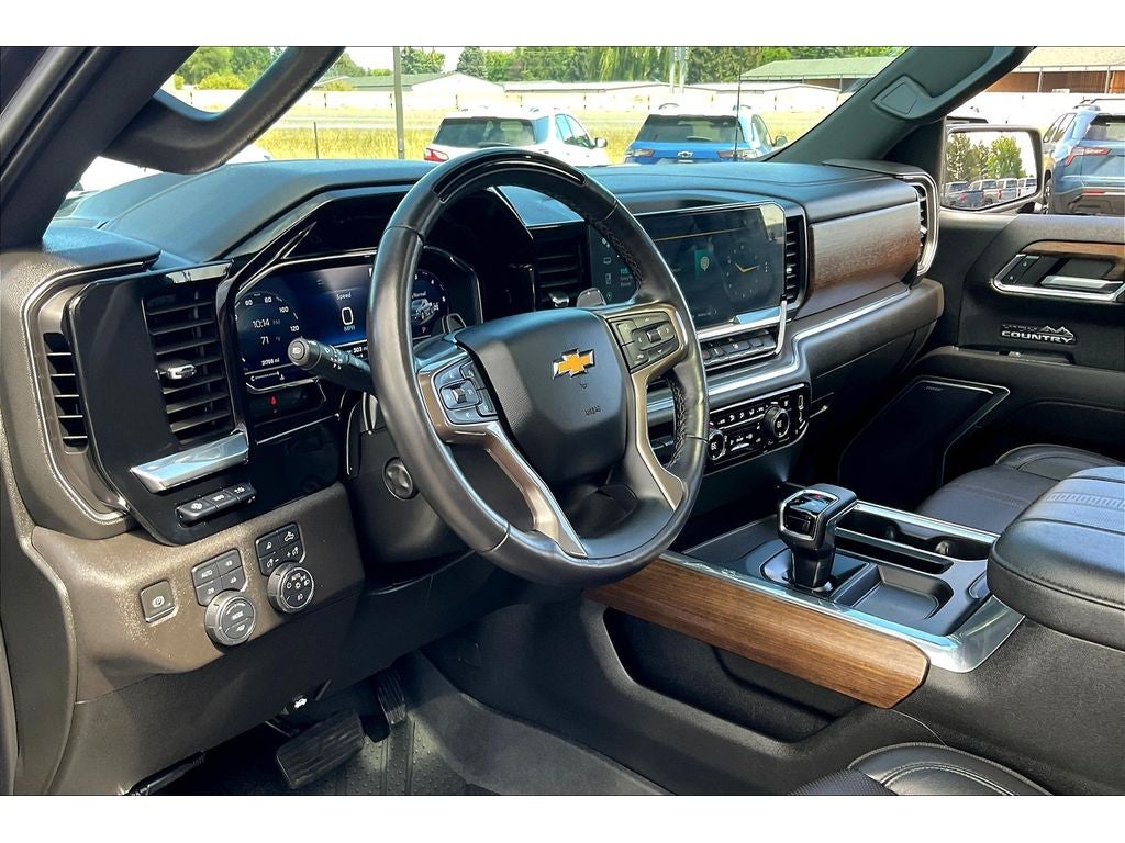 2023 Chevrolet Silverado 1500 High Country