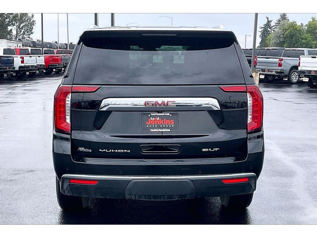 2024 GMC Yukon SLT